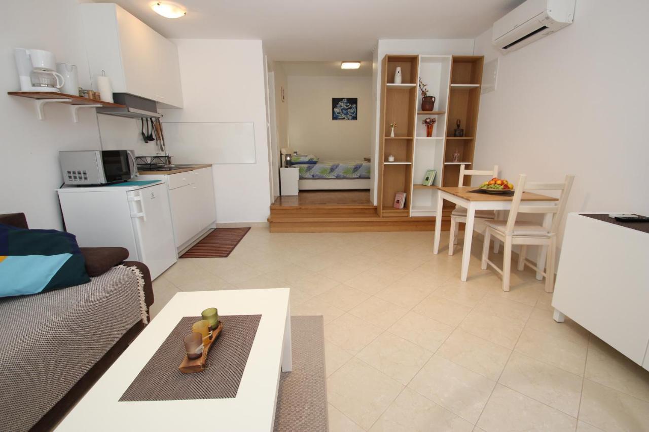 Apartment Luigi Porec Ngoại thất bức ảnh